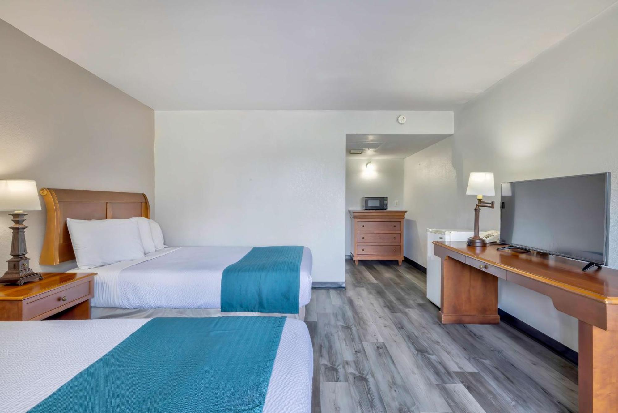 Motel 6 Harrisburg Pa Near Pa Expo Center Exterior photo
